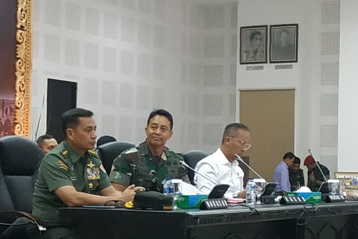 TNI AD melaksanakan TMMD di 50 kabupaten/kota