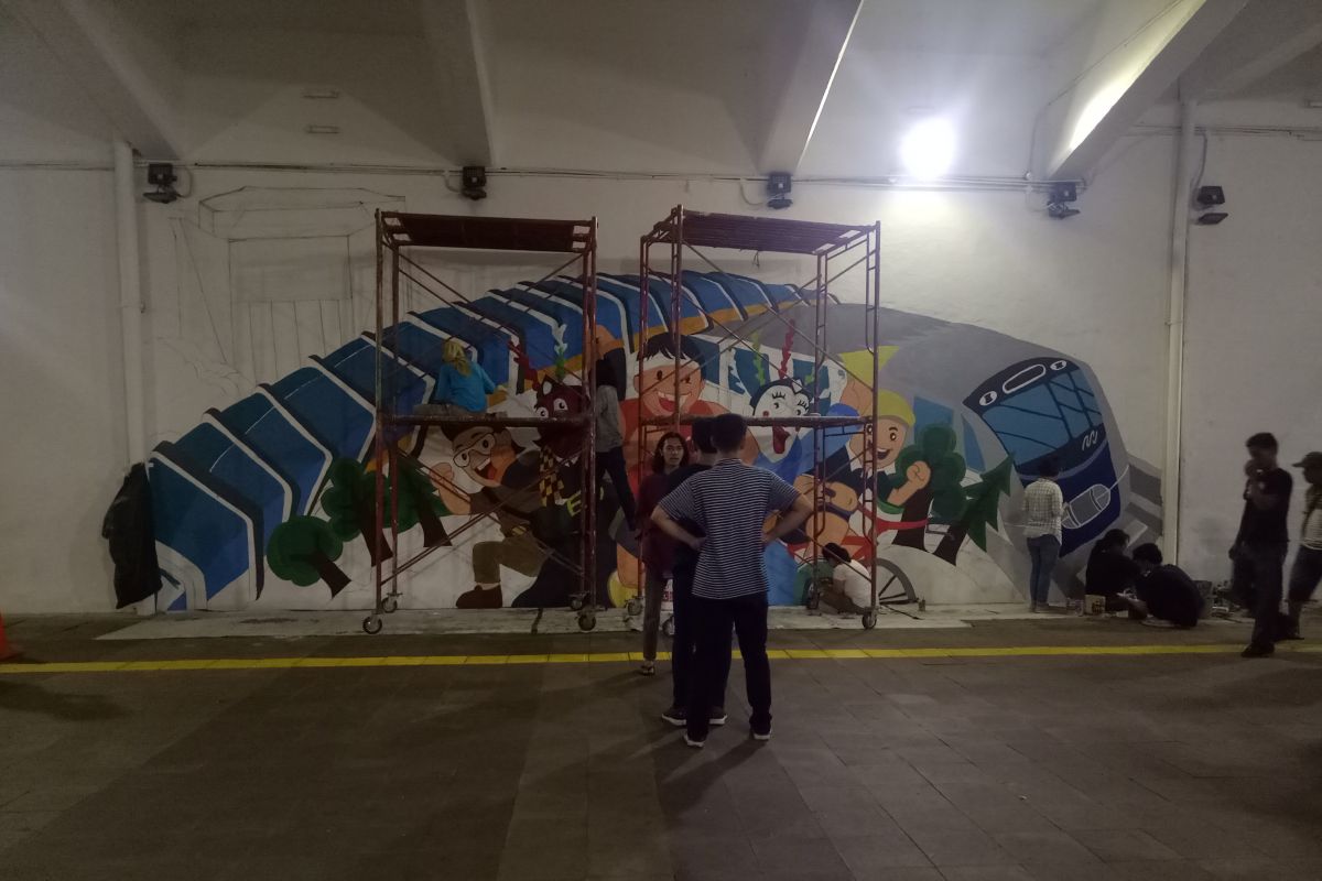 Pengecatan mural di terowongan Jalan Kendal, disambut positif
