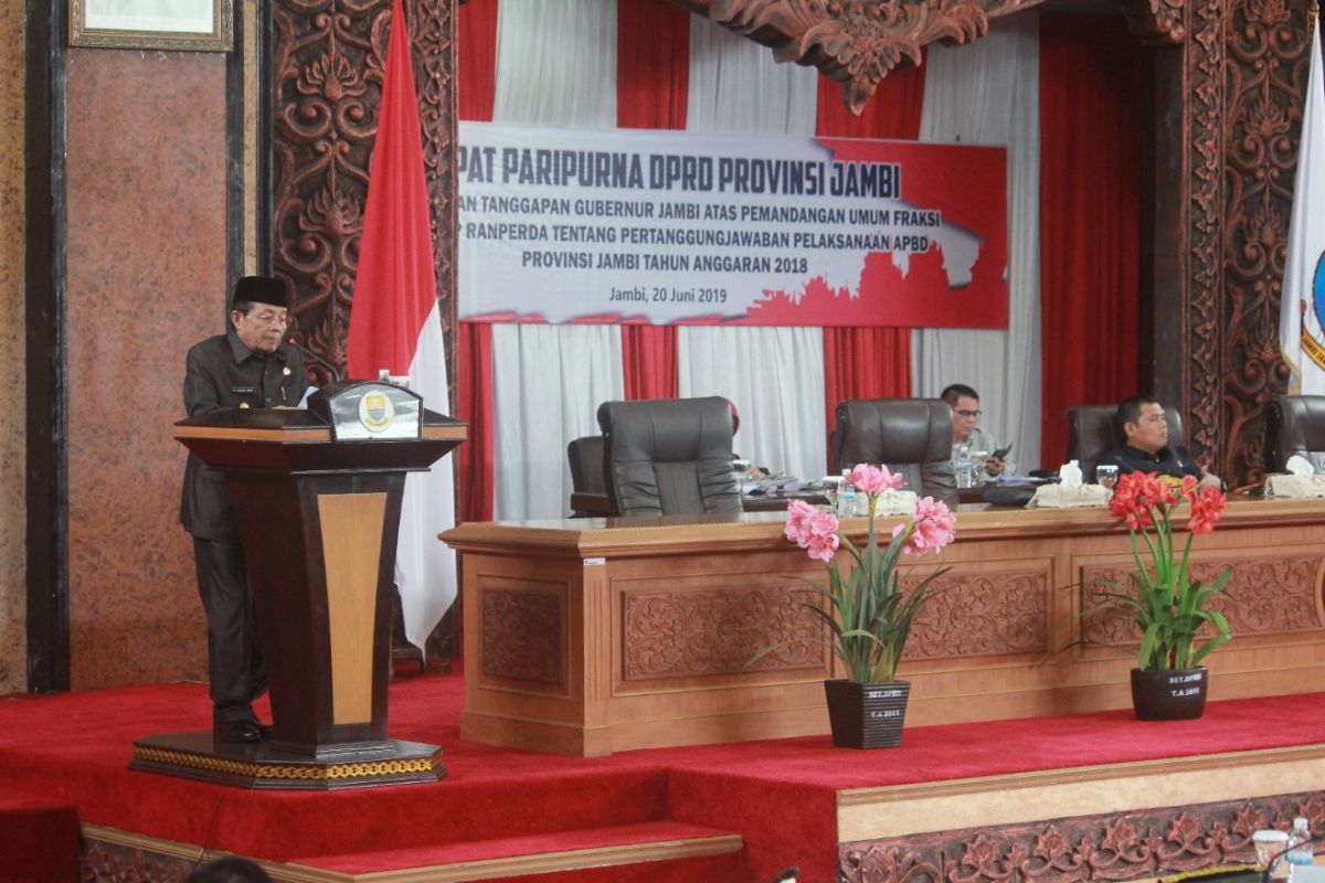 DPRD dengarkan jawaban gubernur terkait Ranperda Pertanggungjawaban Pelaksanaan APBD 2018