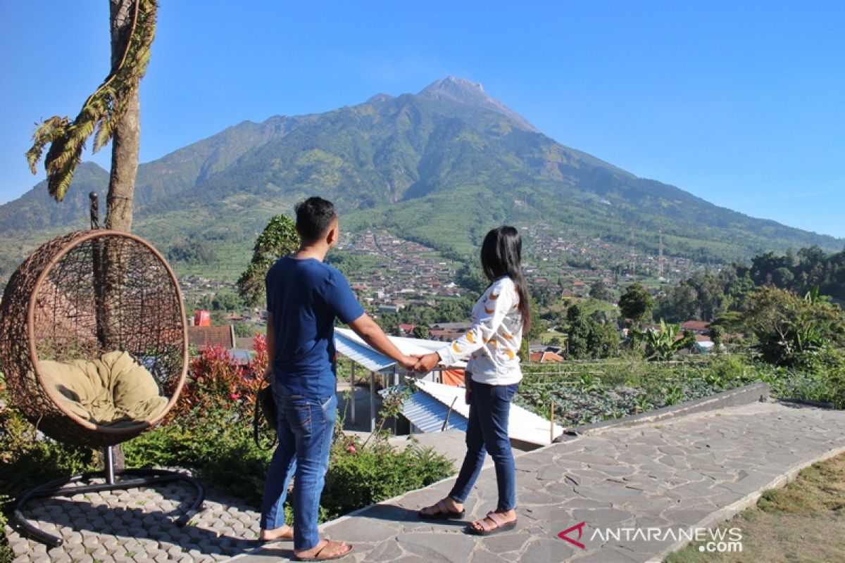 Merapi Garden Samiran Boyolali dikunjungi banyak turis asing