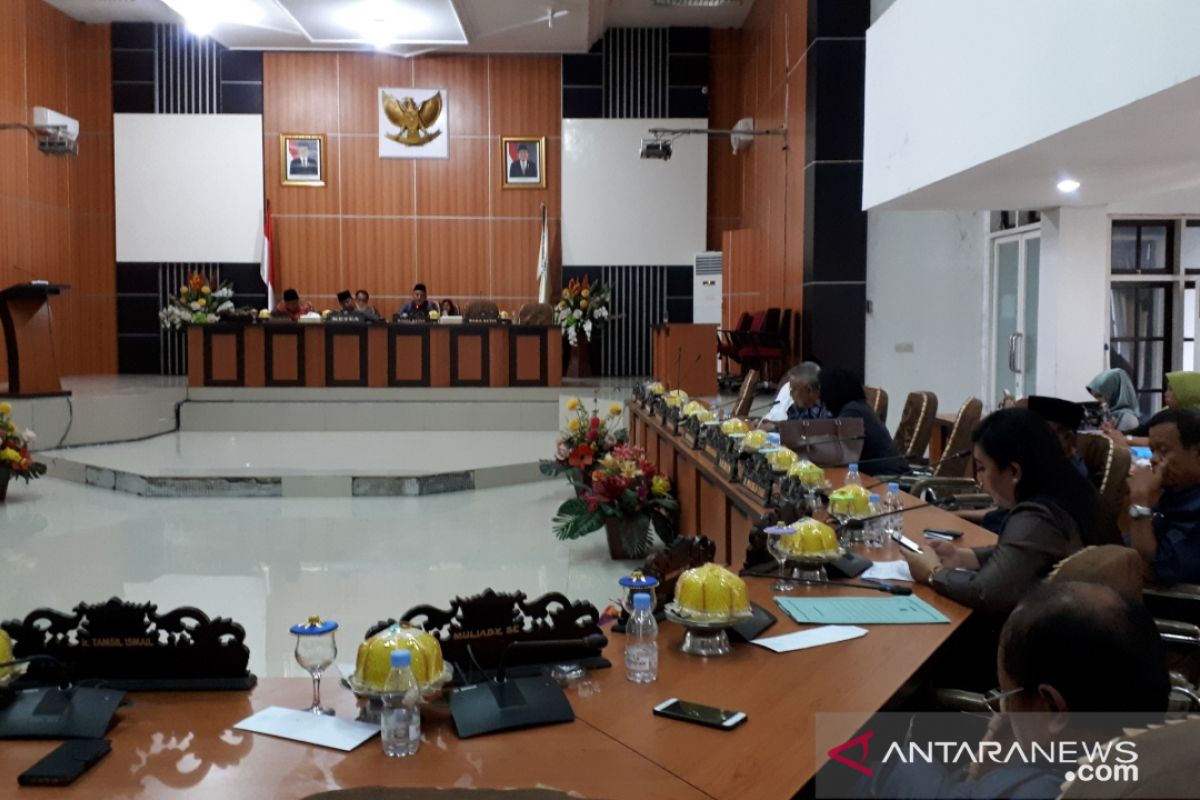 Hanura keberatan pandangan fraksi tiga raperda Palu disampaikan berulang