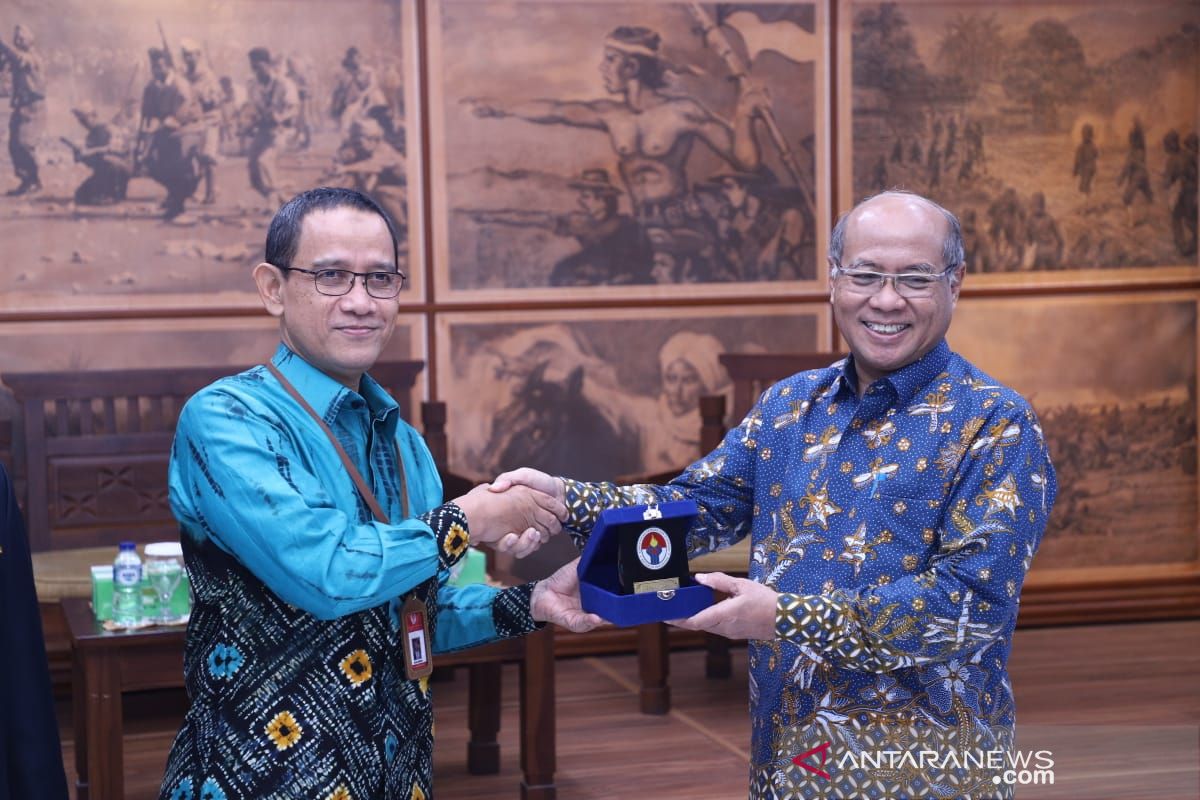 Kemenpora dorong pemuda berwirausaha ciptakan lapangan kerja