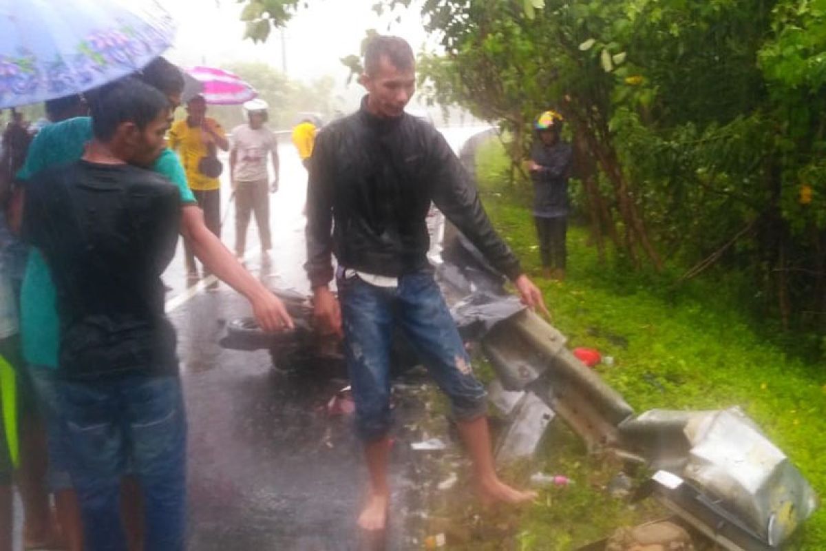 ASN meninggal dunia kecelakaan lalulintas jalan raya Banda Aceh-Calang