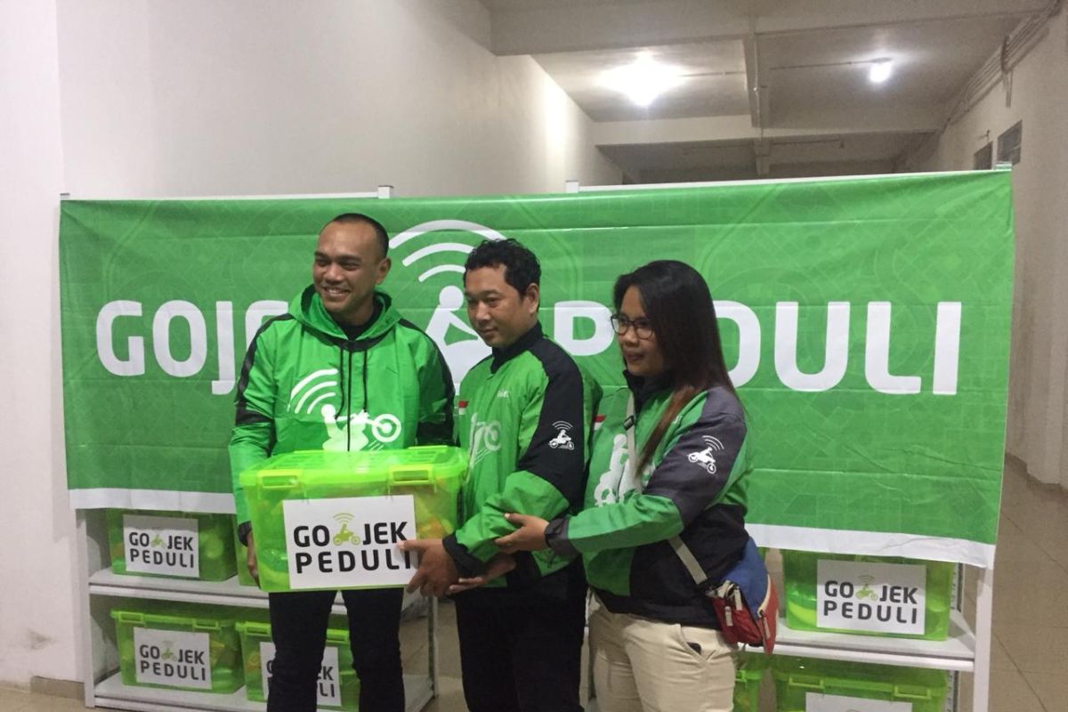 Gojek berikan bantuan korban banjir di Samarinda