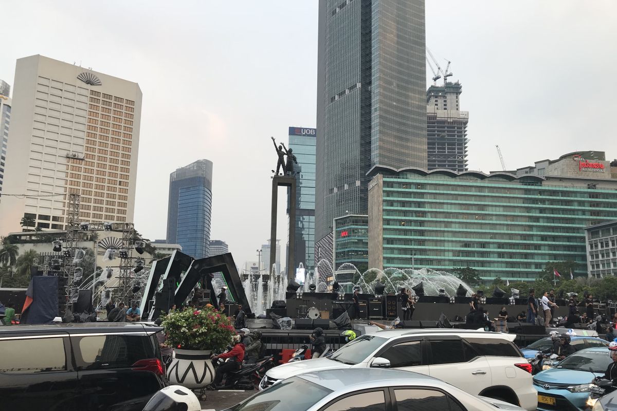 Gladi resik HUT Jakarta, jalan Bundaran HI belum ditutup