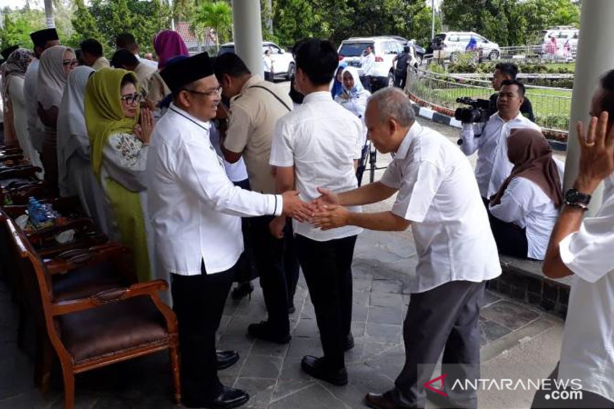 Ribuan Pegawai dan Masyarakat Antusias Hadiri Halal Bilhalal  Bupati