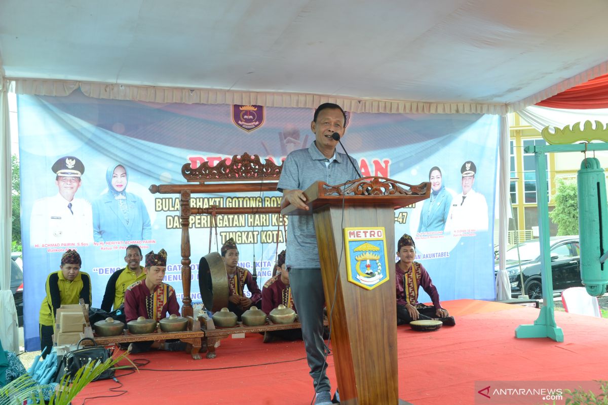 Wali kota : dua bulan lagi jalan lingkungan terang