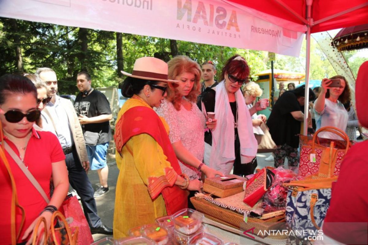 Bangga, Indonesia sukses inisiasi Asian Festival di Sofia Bulgaria