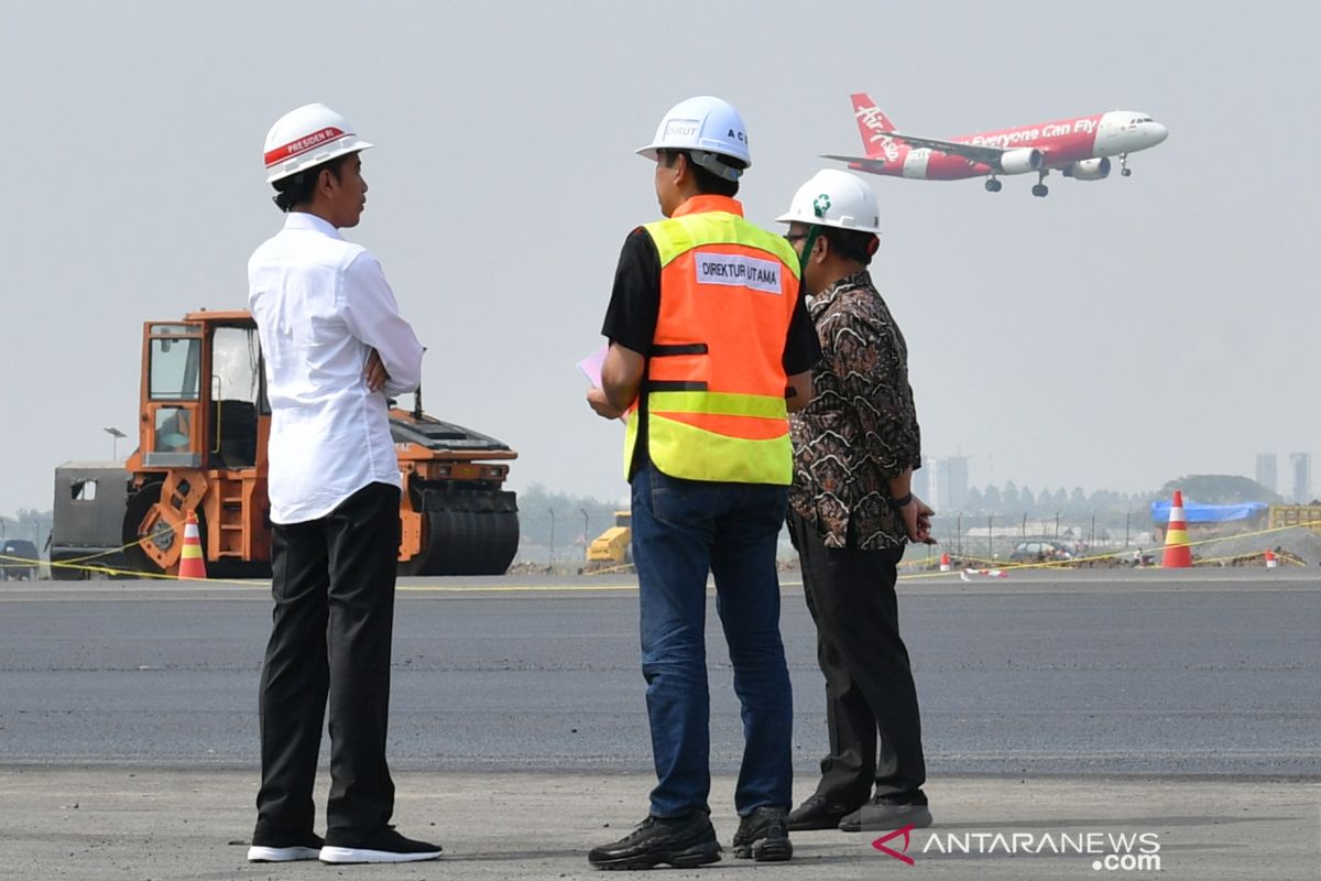 Presiden: Landas pacu ke-3 Bandara Soetta ditargetkan beroperasi Juli