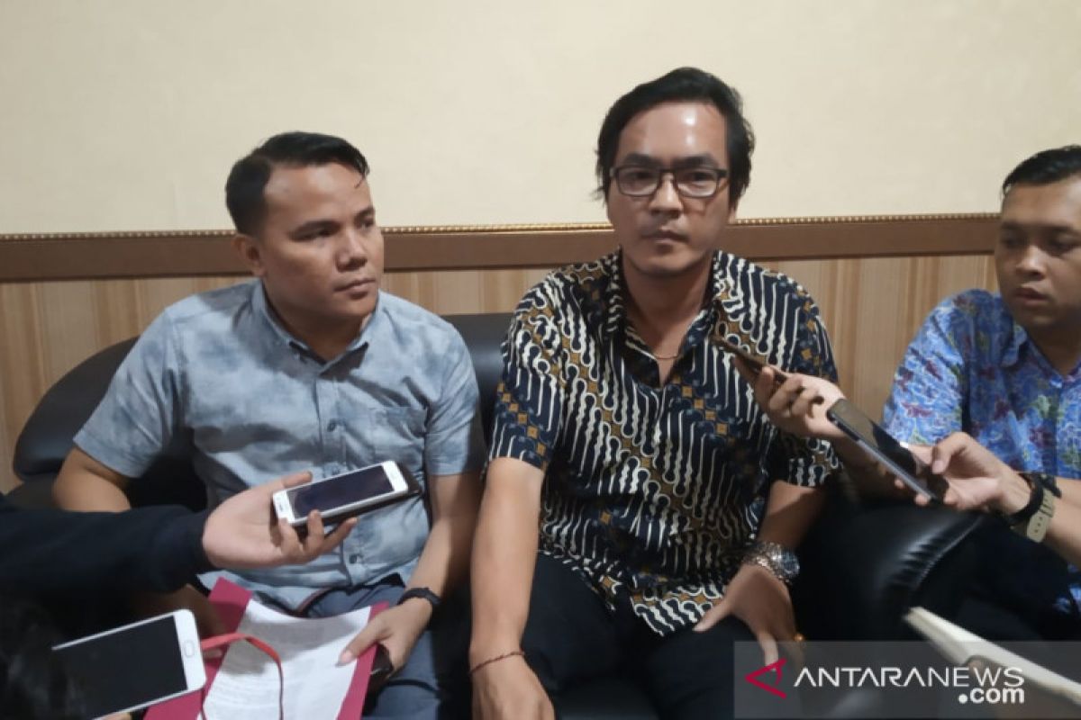 PNS Bogor yang korupsi dana KPU sering bolos kerja