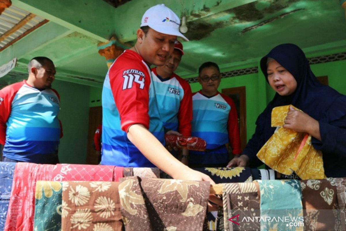 Pertamina kucurkan bantuan kepada pengrajin batik disabilitas Boyolali