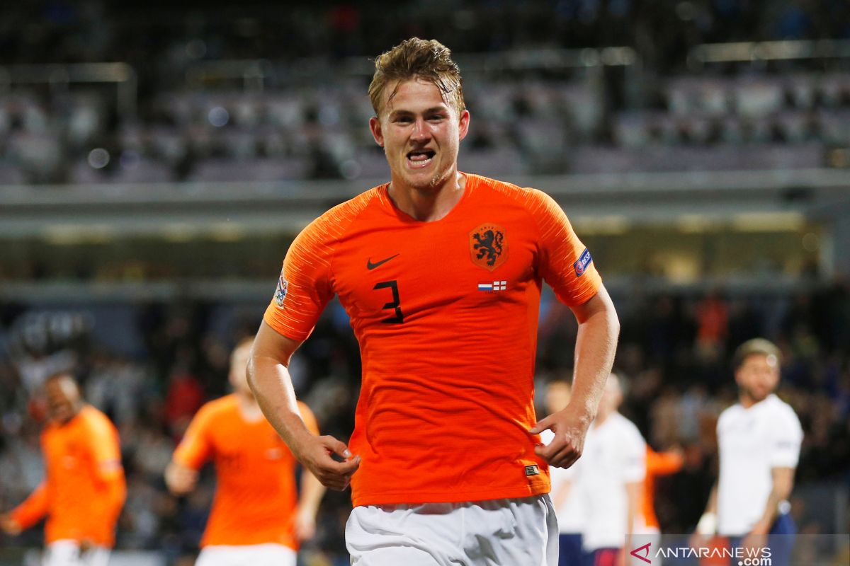 De Ligt dilaporkan sedang didekati Juventus