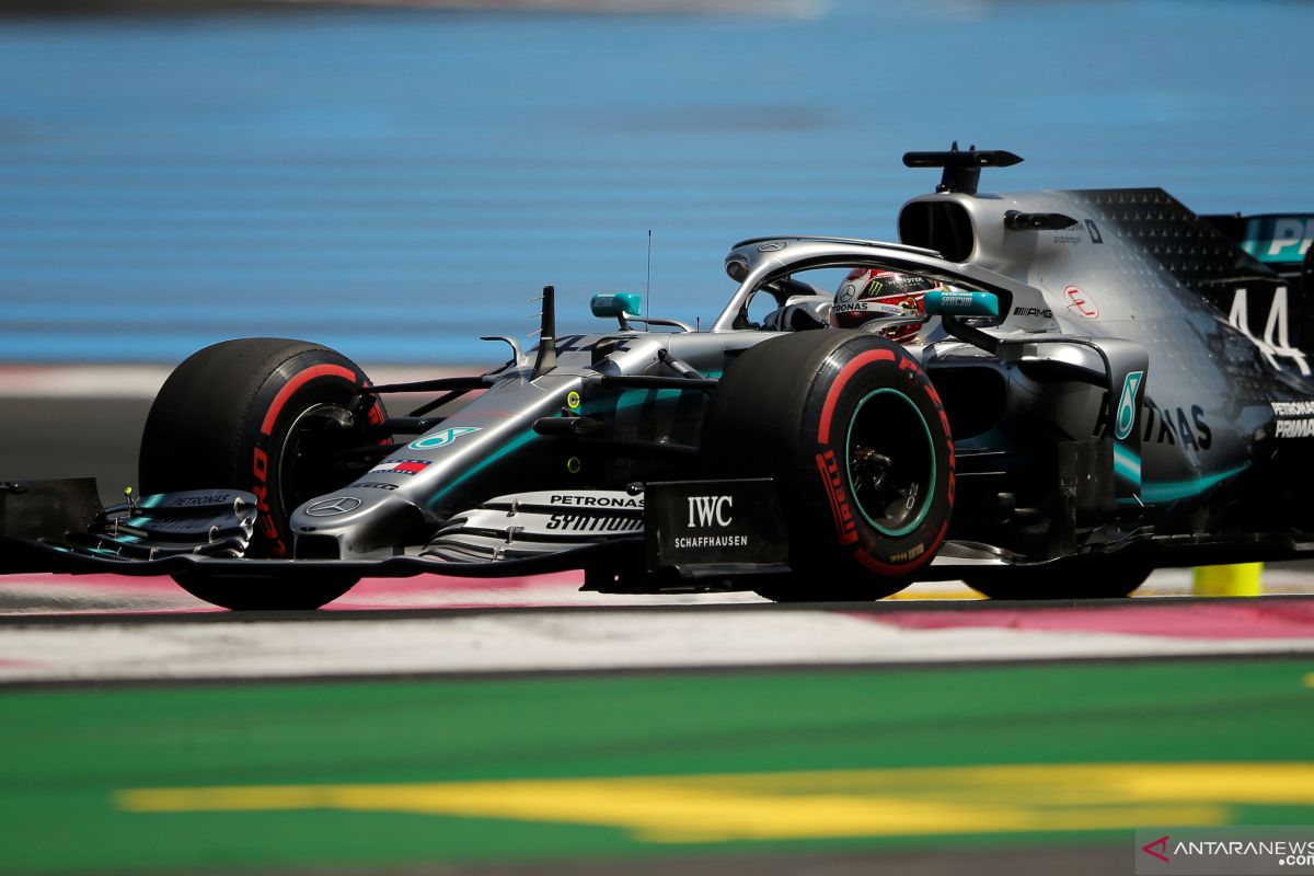 Lewis Hamilton pebalap Mercedes akhiri kualifikasi GP Prancis di posisi teratas