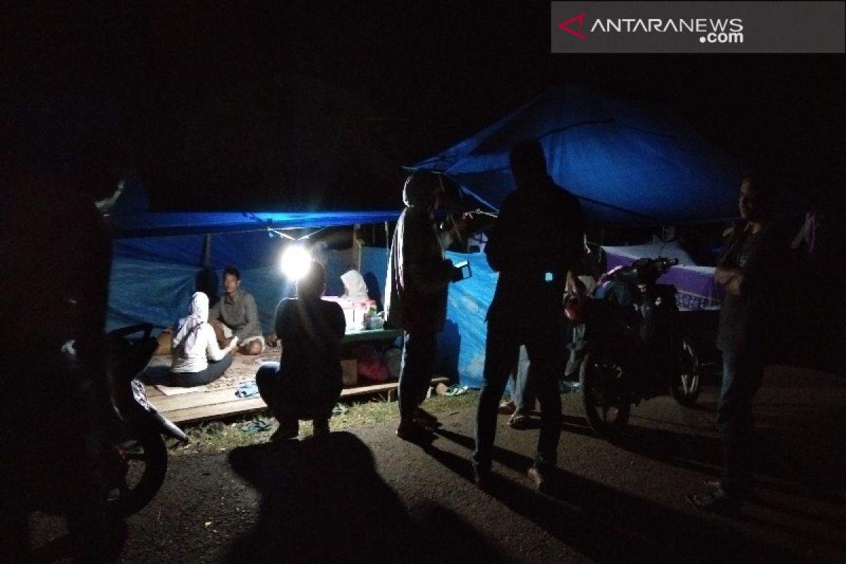 Trauma, Pengungsi banjir di Konawe Utara enggan pulang ke rumah
