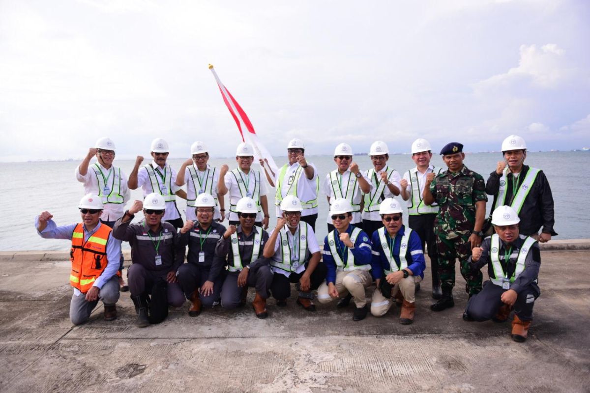 Jajaran komisaris PP tinjau proyek Tangki Timbun Pulau Nipa