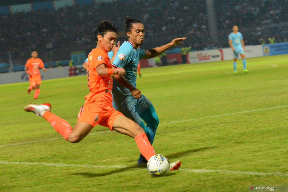 Persija ditahan 1-1 oleh Borneo FC pada babak pertama
