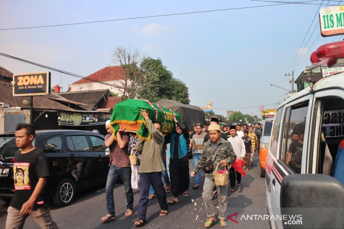 Jasad Freya putri mantan pemain Persis Solo ditemukan