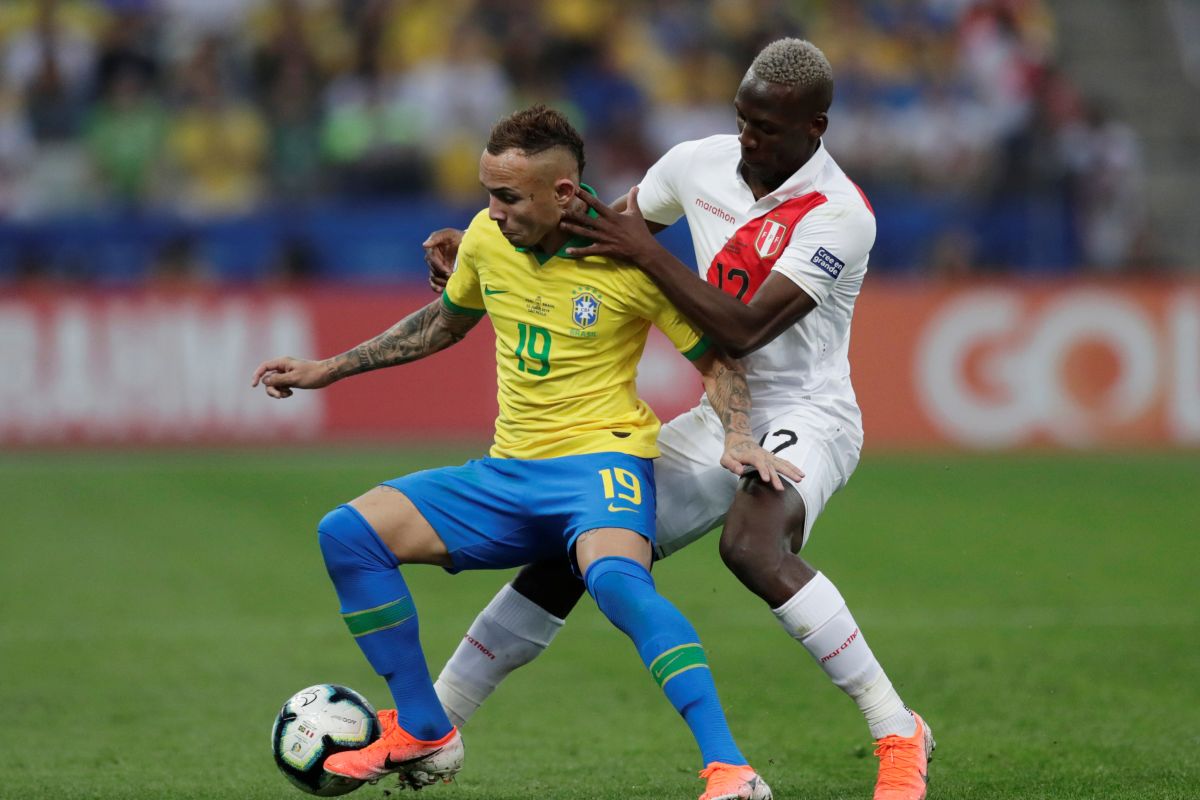 Tampil bagus di Copa America, nama pemain Brazil Everton mulai dikenal