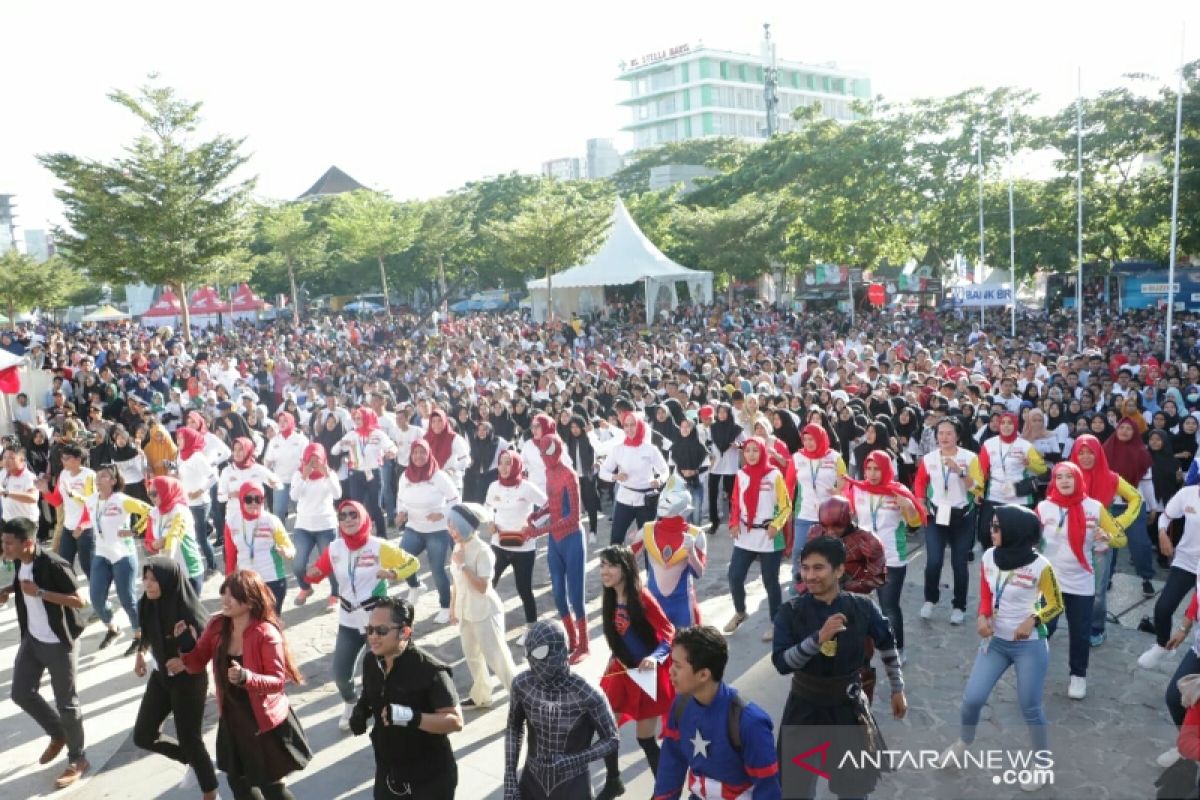 Ribuan warga ikuti Festival Damai Polda Sulsel