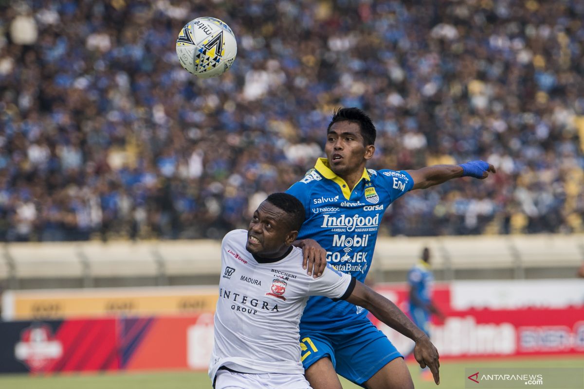 Madura United tahan tuan rumah Persib Bandung 1-1