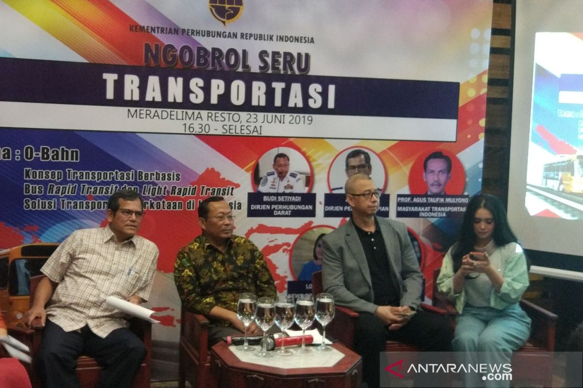 Kemenhub kaji transportasi bus berjalur kereta O-Bahn