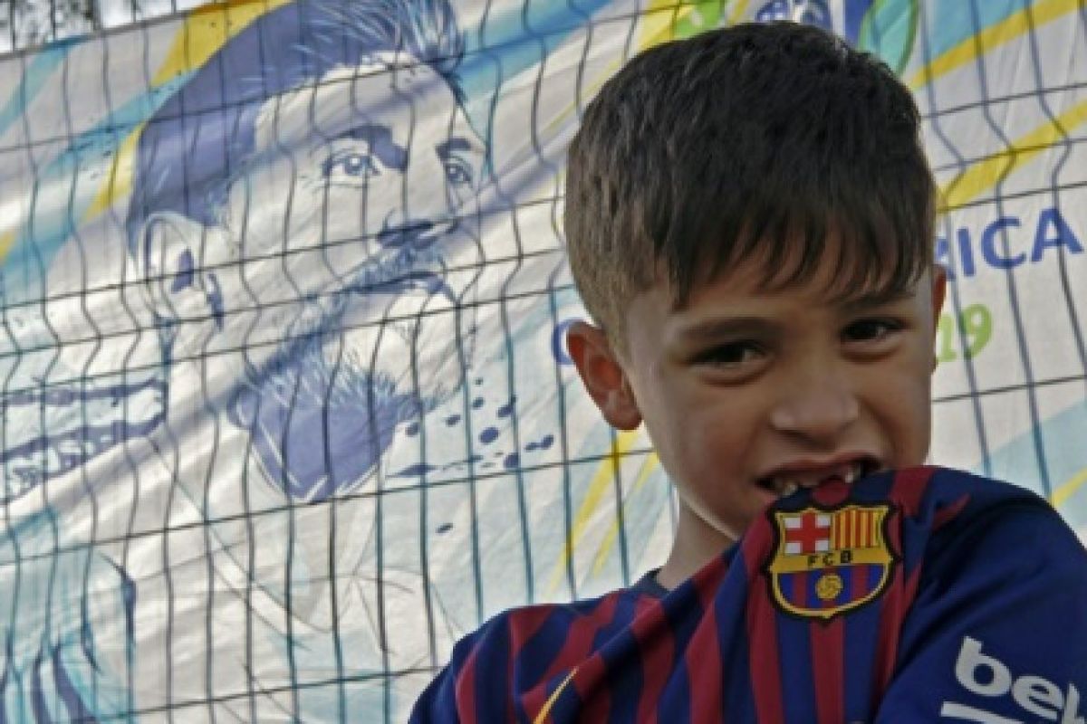 Copa America -- Messi cilik gagal bertemu Lionel Messi