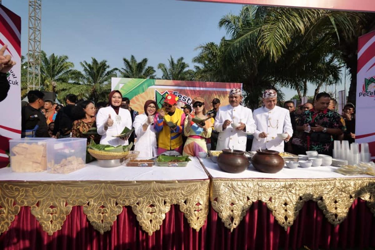 Festival Pecel Pincuk semakin kuatkan ikon Kota Madiun sebagai 