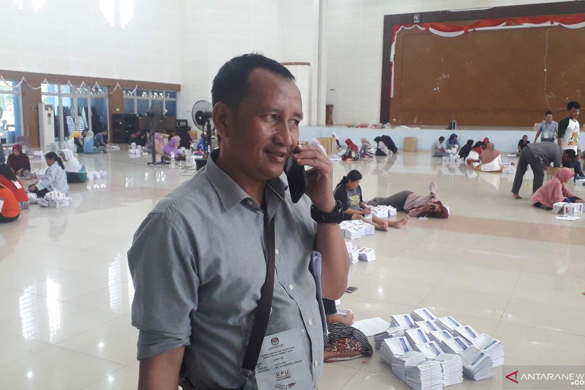 Pelantikan caleg terpilih DPRD Bangka Tengah masih menunggu putusan MK