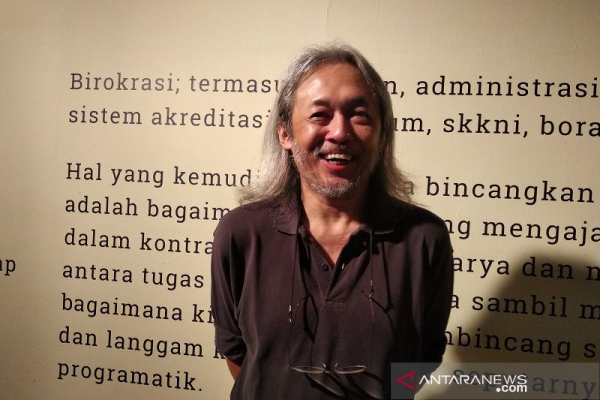 Dosen IKJ gelar pameran seni rupa bertajuk birokrasi