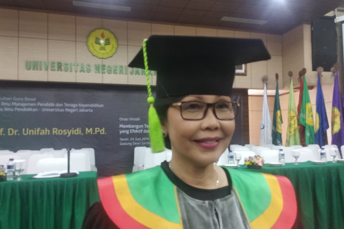 Guru besar UNJ kini disandang Ketua Umum PGRI