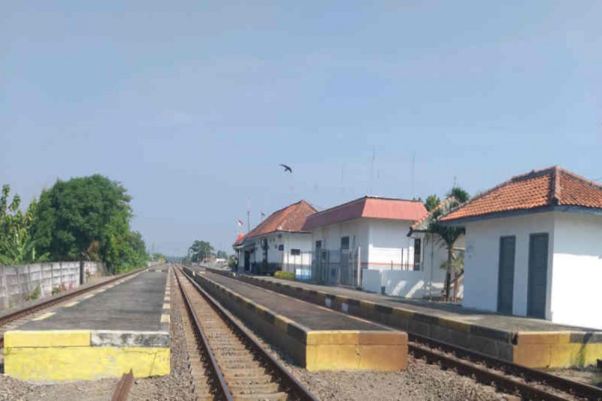 Kembali dibuka, berikut jadwal keberangkatan kereta di Stasiun Terisi