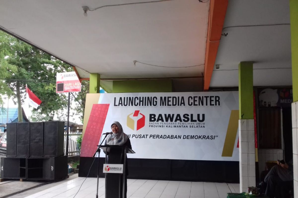 Bawaslu Kalsel buat media center pusat peradaban demokrasi