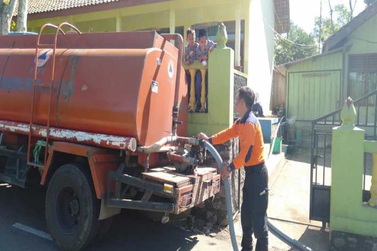 BPBD Temanggung distribusikan air bersih ke desa terdampak kekeringan