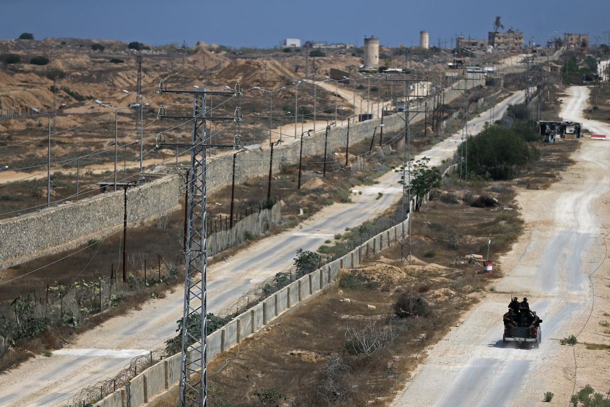 Pasukan artileri Israel bom dua lokasi di Jalur Gaza