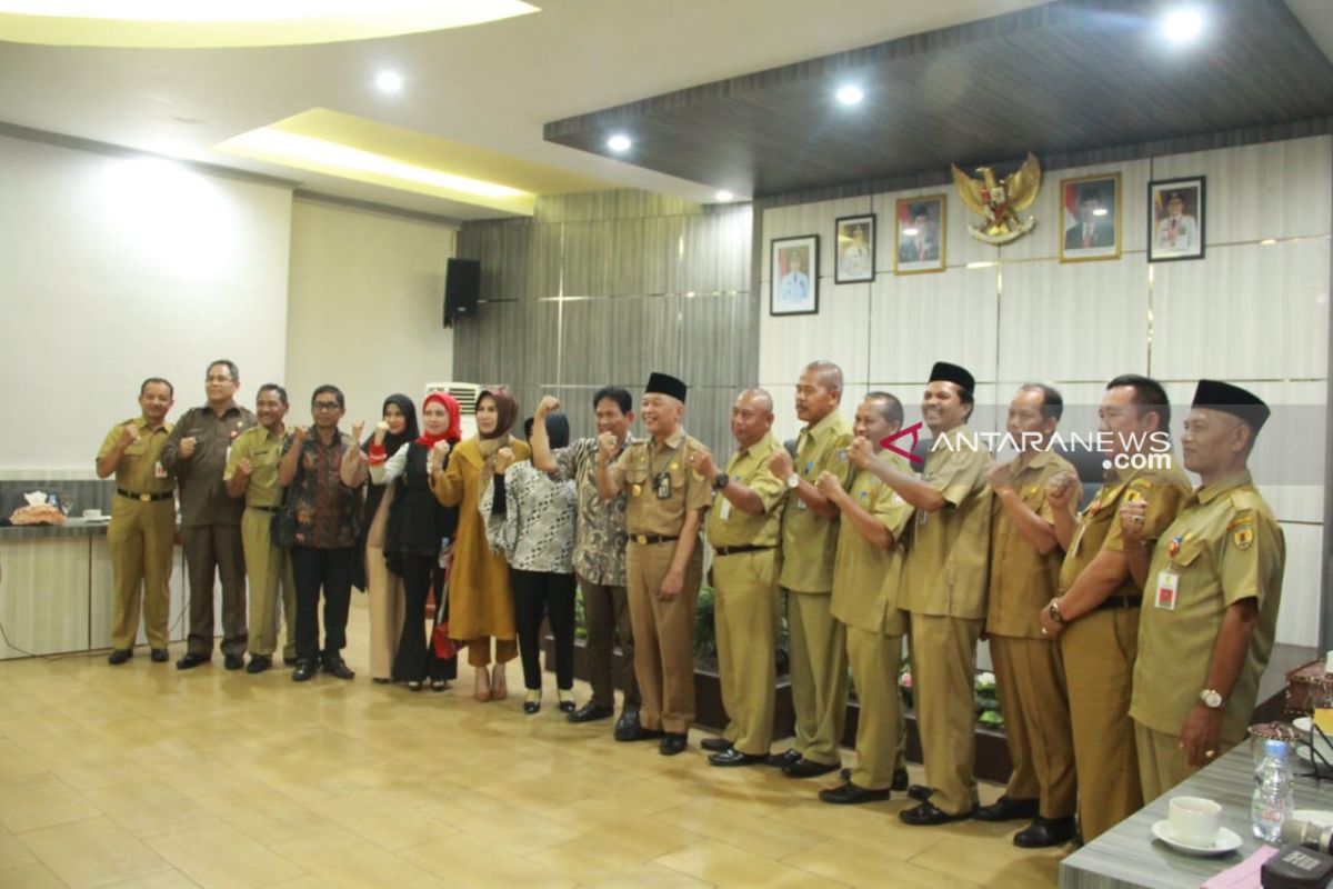 Bupati HST terima rombongan studi banding DPRD Kabupaten Banjar