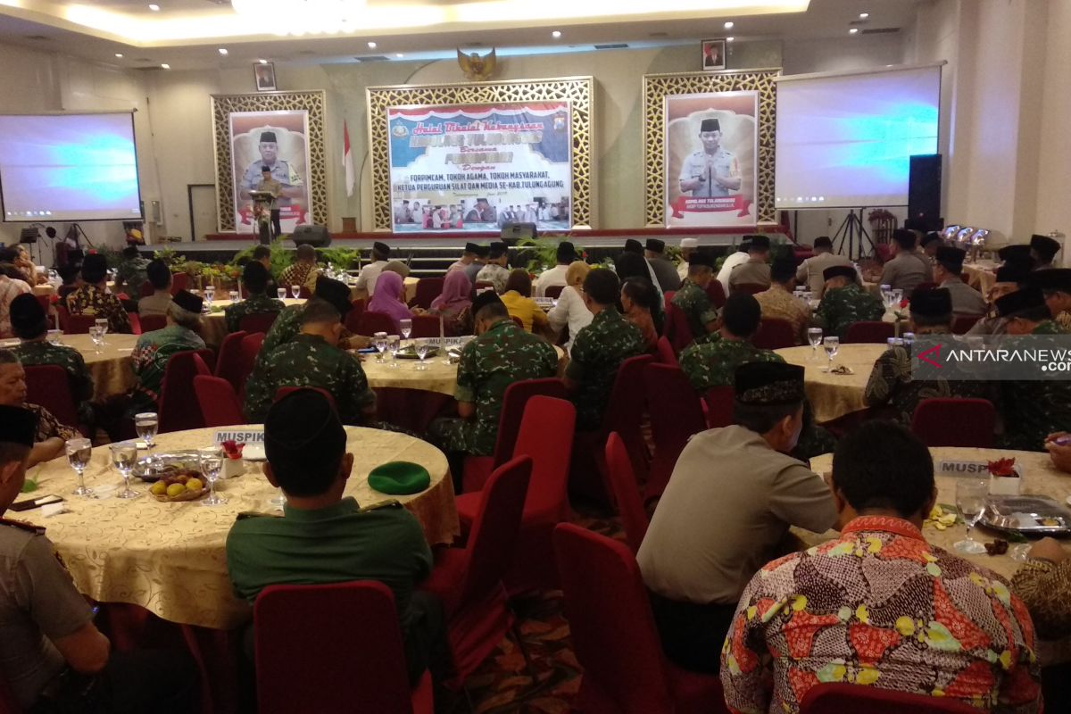 Polres Tulungagung gelar halalbihalal kebangsaan