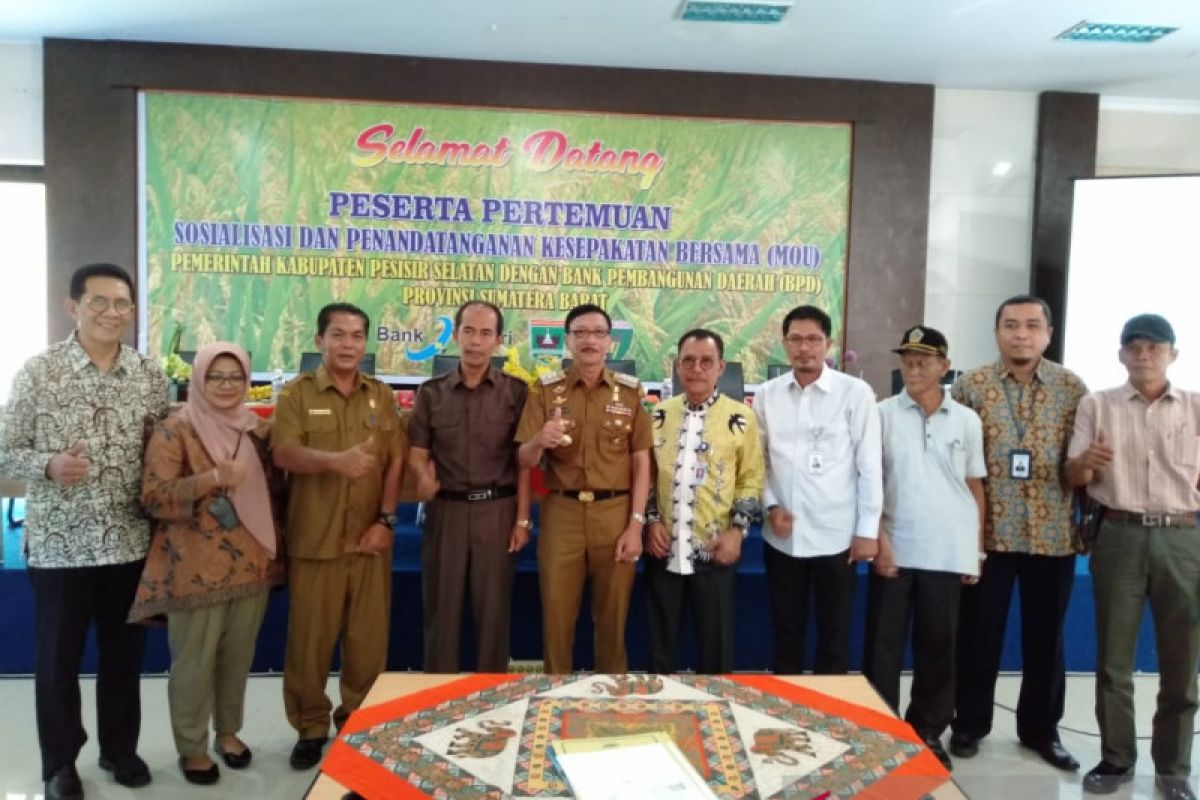 Gapoktan Pesisir Selatan - Bulog kerja sama penyerapan beras petani