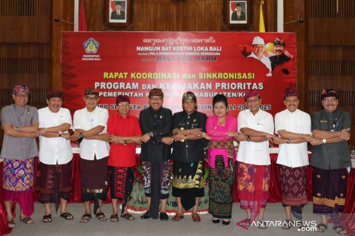 Koster inginkan pembangunan Bali dalam satu bingkai