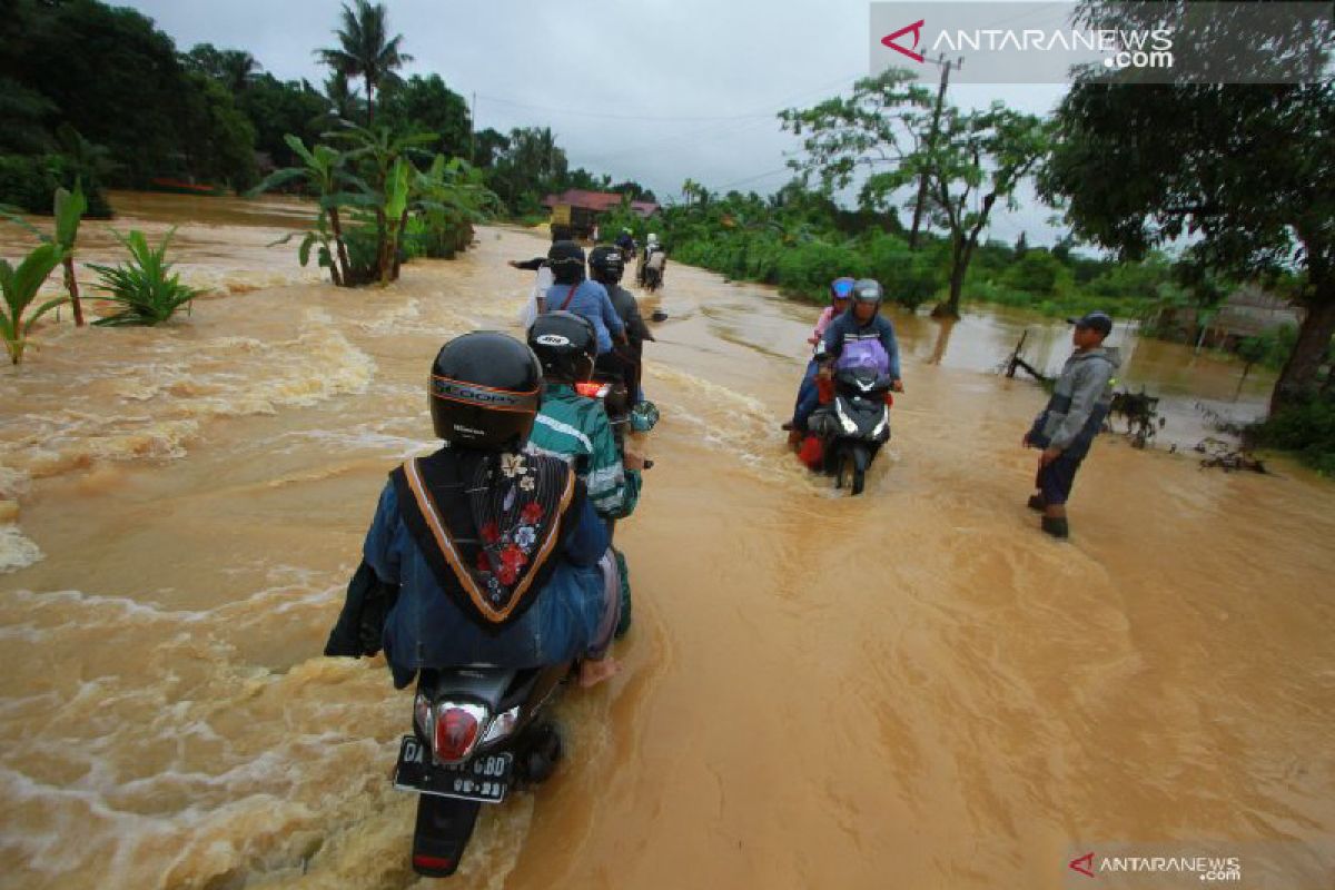 DPRD  Kotabaru Pemkab petakan daerah rawan bencana