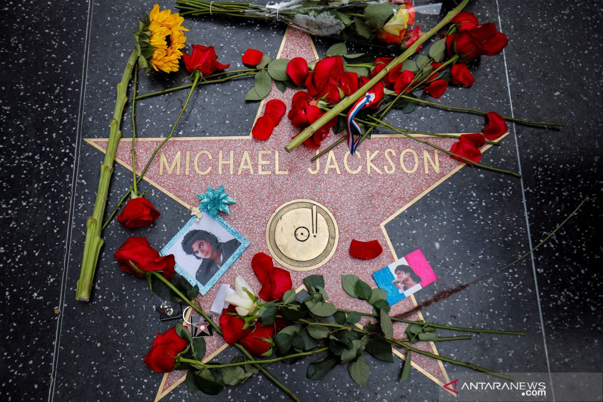Michael Jackson akan dihapus dari daftar penerima MTV Award