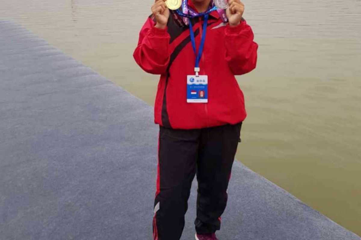 Atlet dayung Bekasi sabet dua emas di Thailand