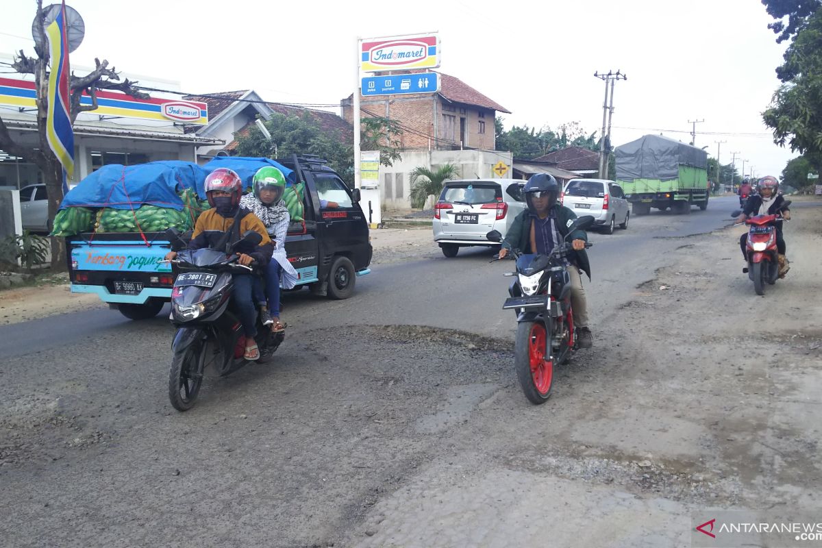 Pemkot Metro Lampung segera perbaiki jalan rusak