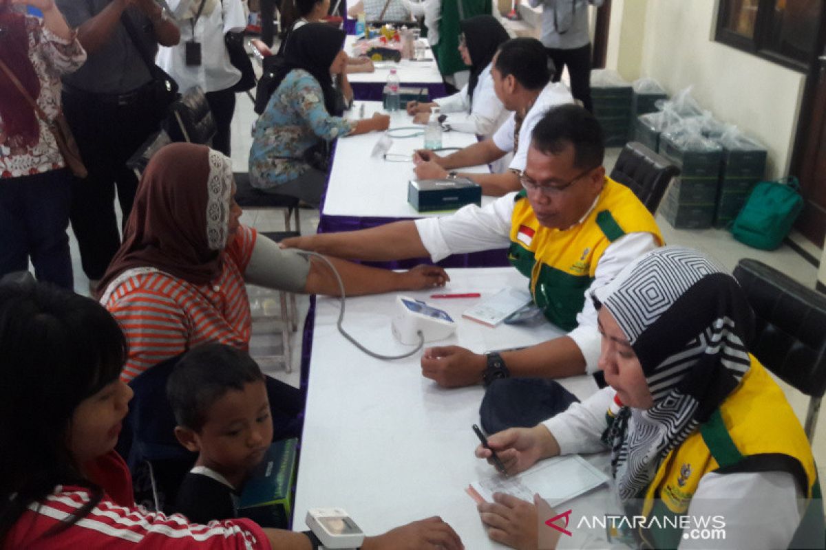 PNM memberi pengobatan gratis bagi 500 warga di Yogyakarta