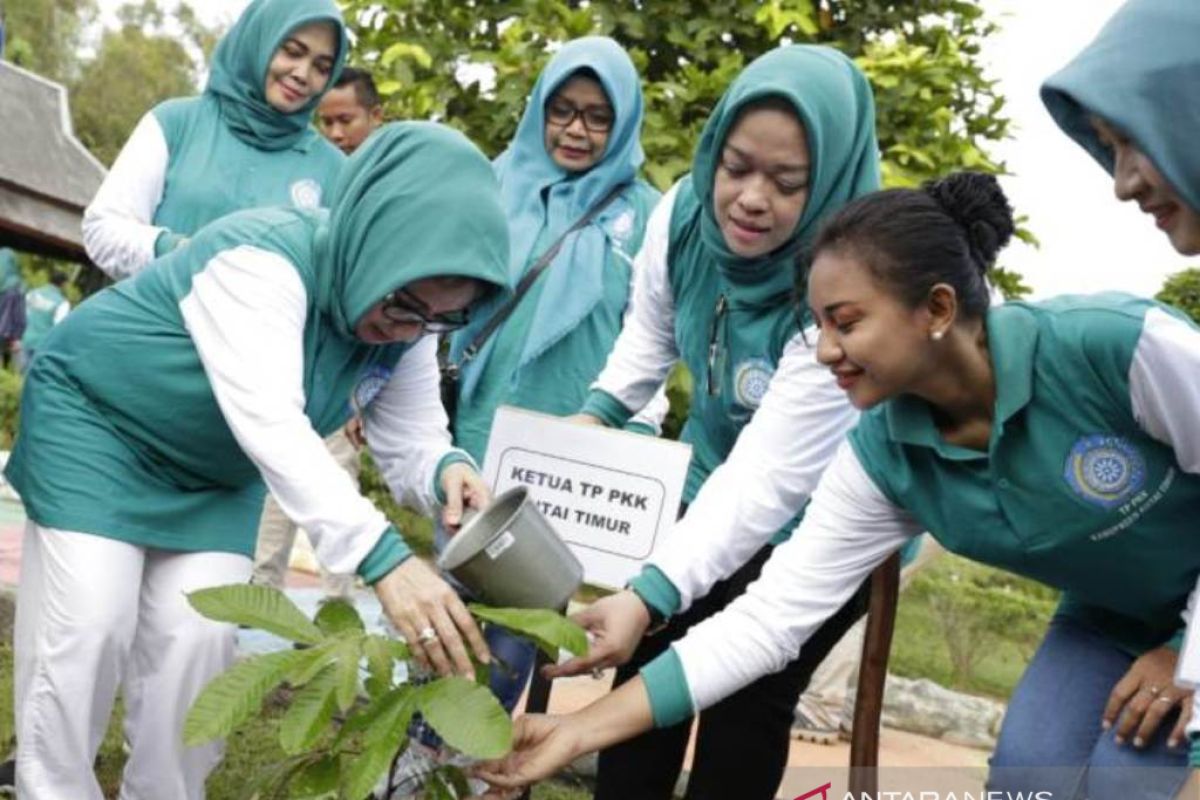 Peringatan HKG PKK di Kutim dirangkai penanaman pohon