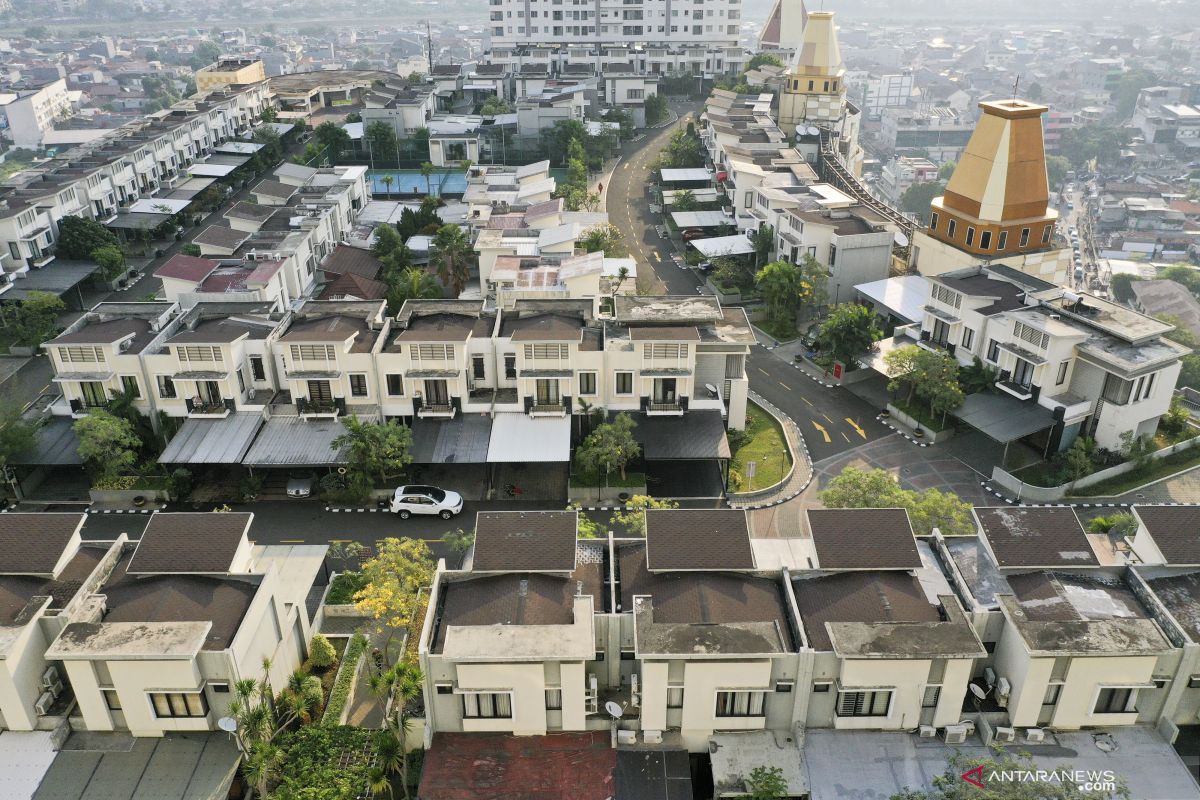 Pemprov DKI harus tegas terapkan aturan atap bangunan