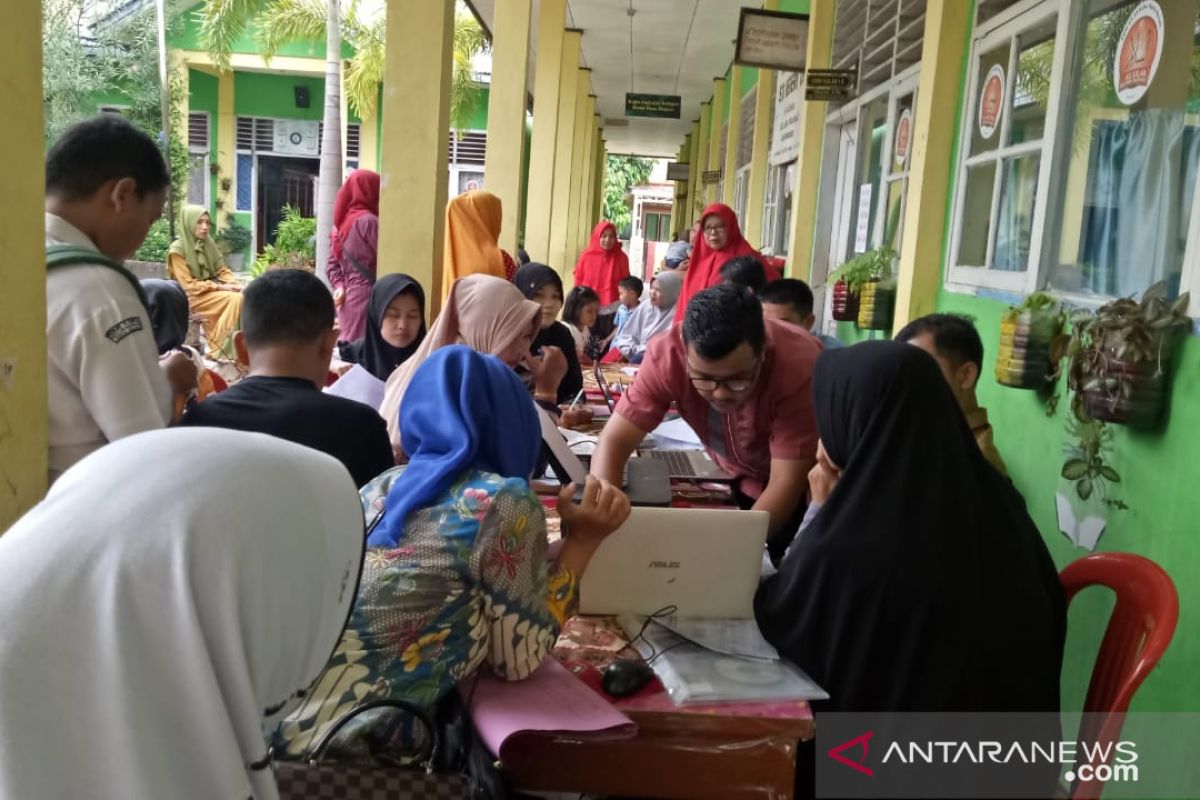 PPDB di Kabupaten Solok masih menggunakan sistem manual