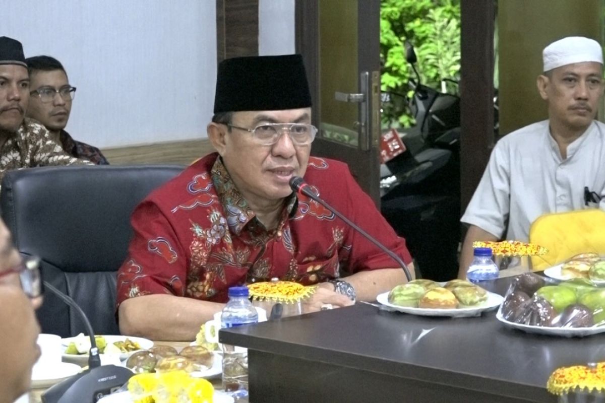 Bupati pimpin rapat persiapan pemberangkatan dan pemulangan JCH Inhil tahun 2019