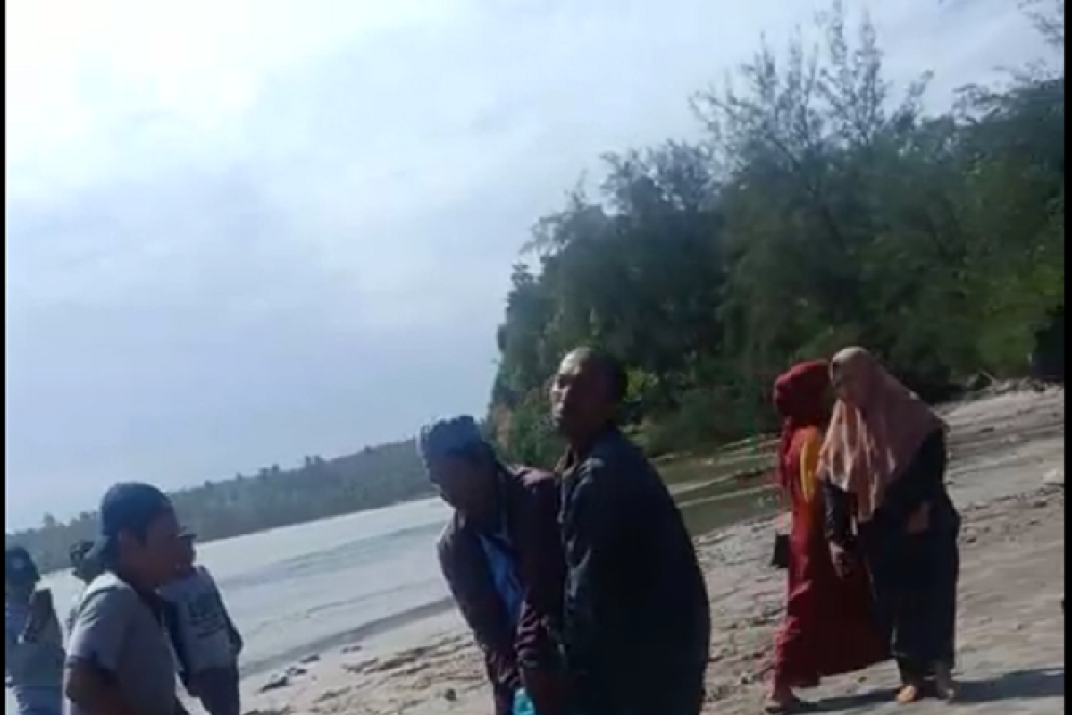 Warga Mukomuko temukan mayat di pantai