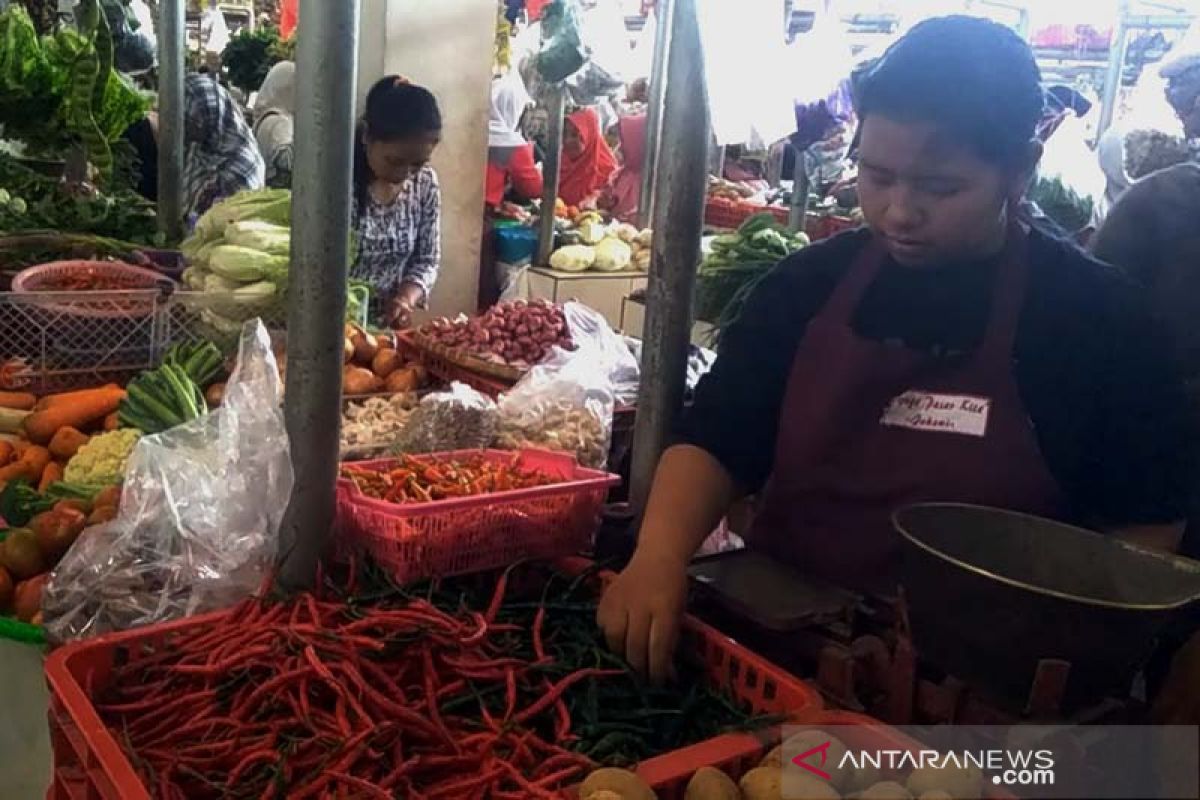 Harga cabai rawit merah di Purwokerto beranjak turun