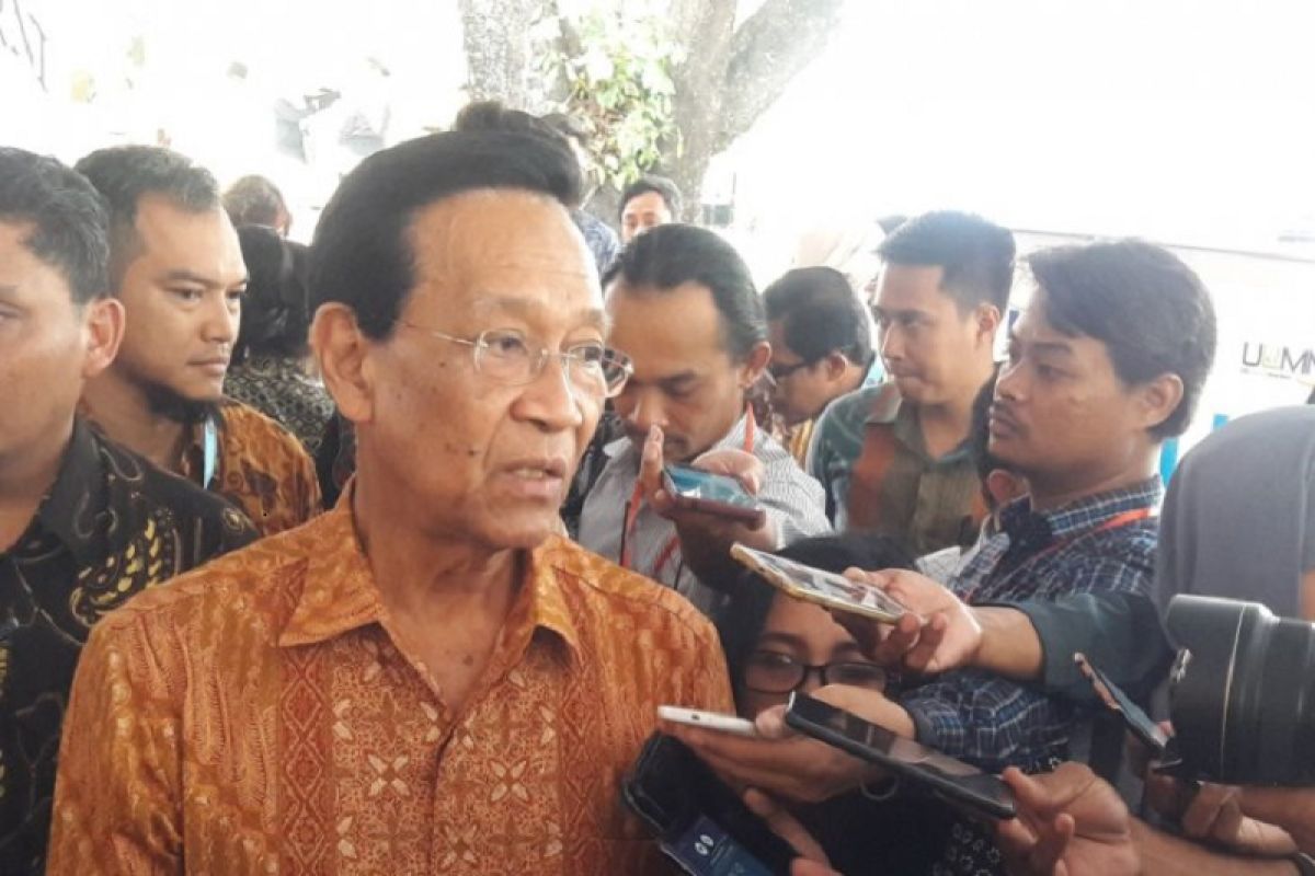 Sultan Hamengku Buwono X minta semua pihak tunduk pada putusan MK